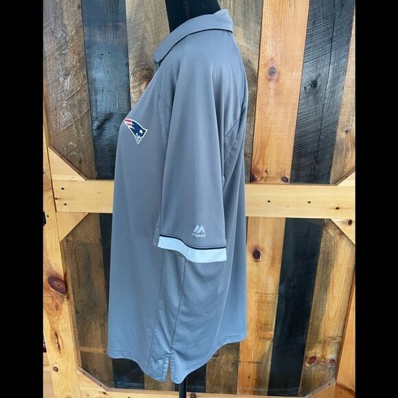 MAJESTIC  Cool Base Patriots gray with white trim polo shirt, size L - Picture 2 of 10